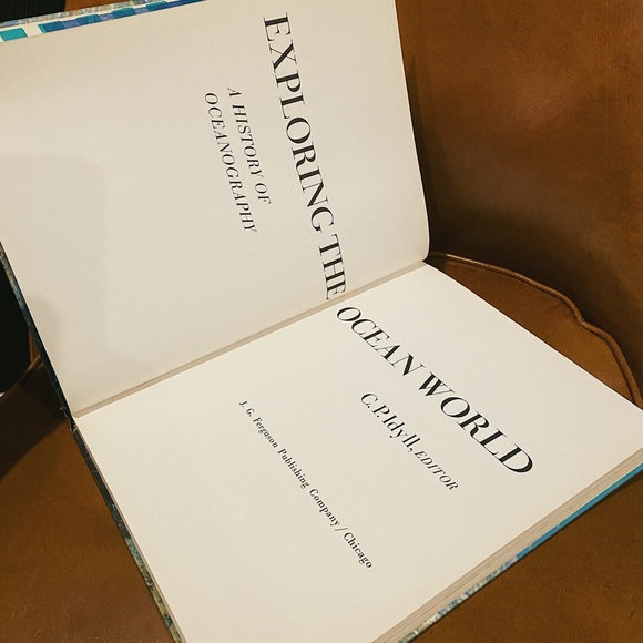 Vintage 1969 Oceanography History Book - Picture 6 of 9